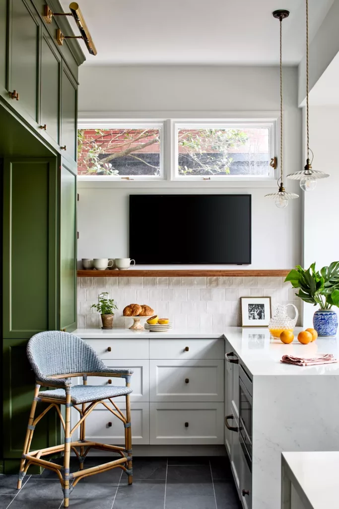  نورپردازی جذاب و مینیمال در آشپزخانه